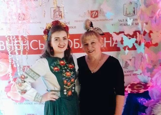 Уляна Шерстій із концертмейстером Макієвською Н. М.